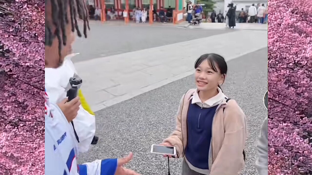I really helped her with her homework - SSUTREV) #japan #travel #kyoto #wholesome #fyp #clips (YT