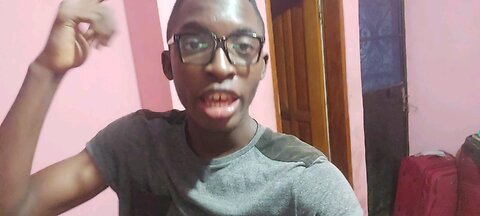 un petit retard pour de grande chose