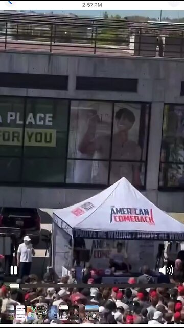 🚨#Breaking News: Charlie Kirk was just shot in the neck/head at his latest speaking event.