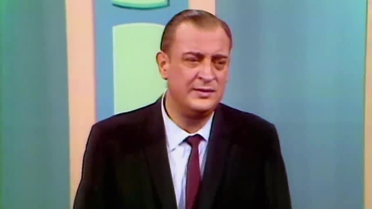 Rodney Dangerfield Has Jackie Gleason Bursting Out in Laughter (1970)