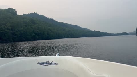 Hop-skipping a boat wake at 60mph in our friends’ new Glastron!