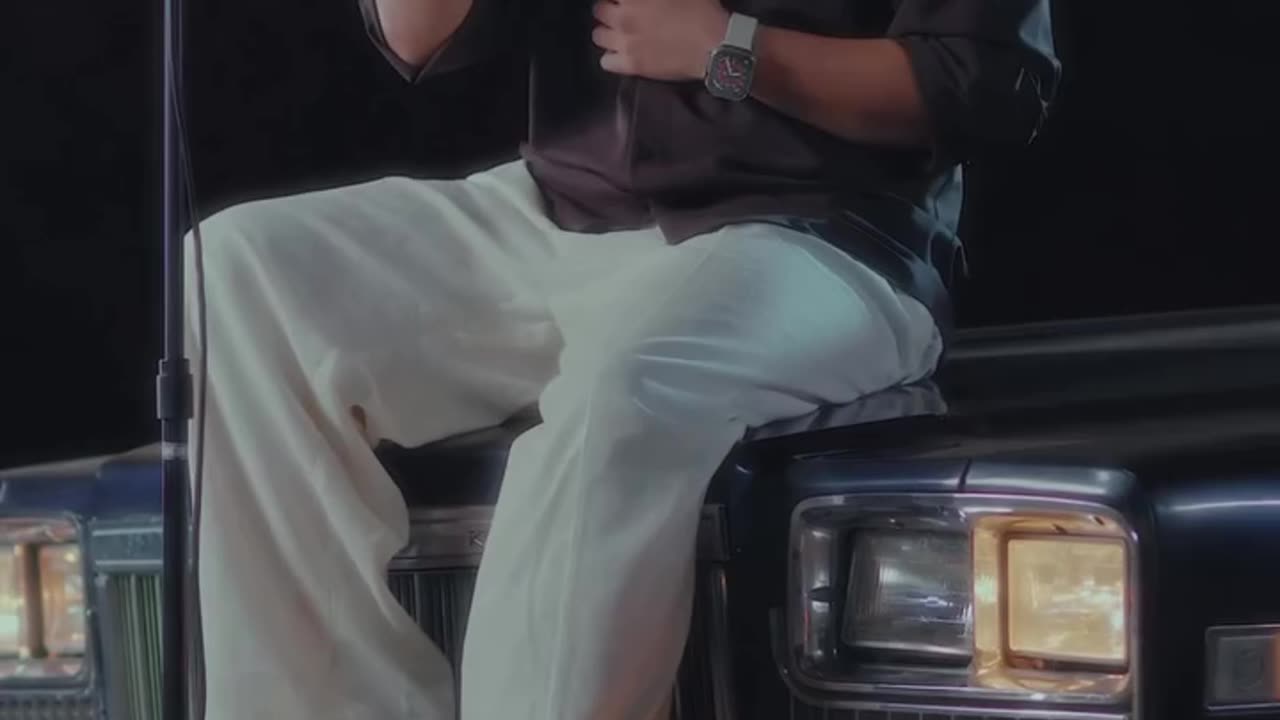New song by Mohammad Lotfi called Sayamo Kardam