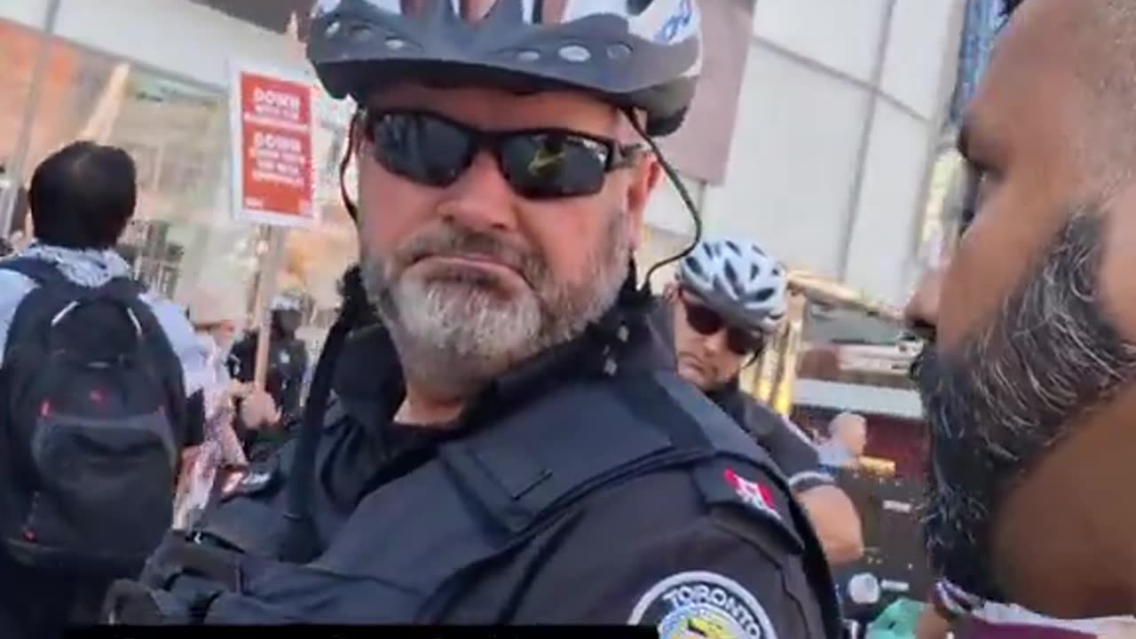 JEET FATIGUE: A Jeet Harasses Cops. Even They Are Getting Fed Up With Jeets!