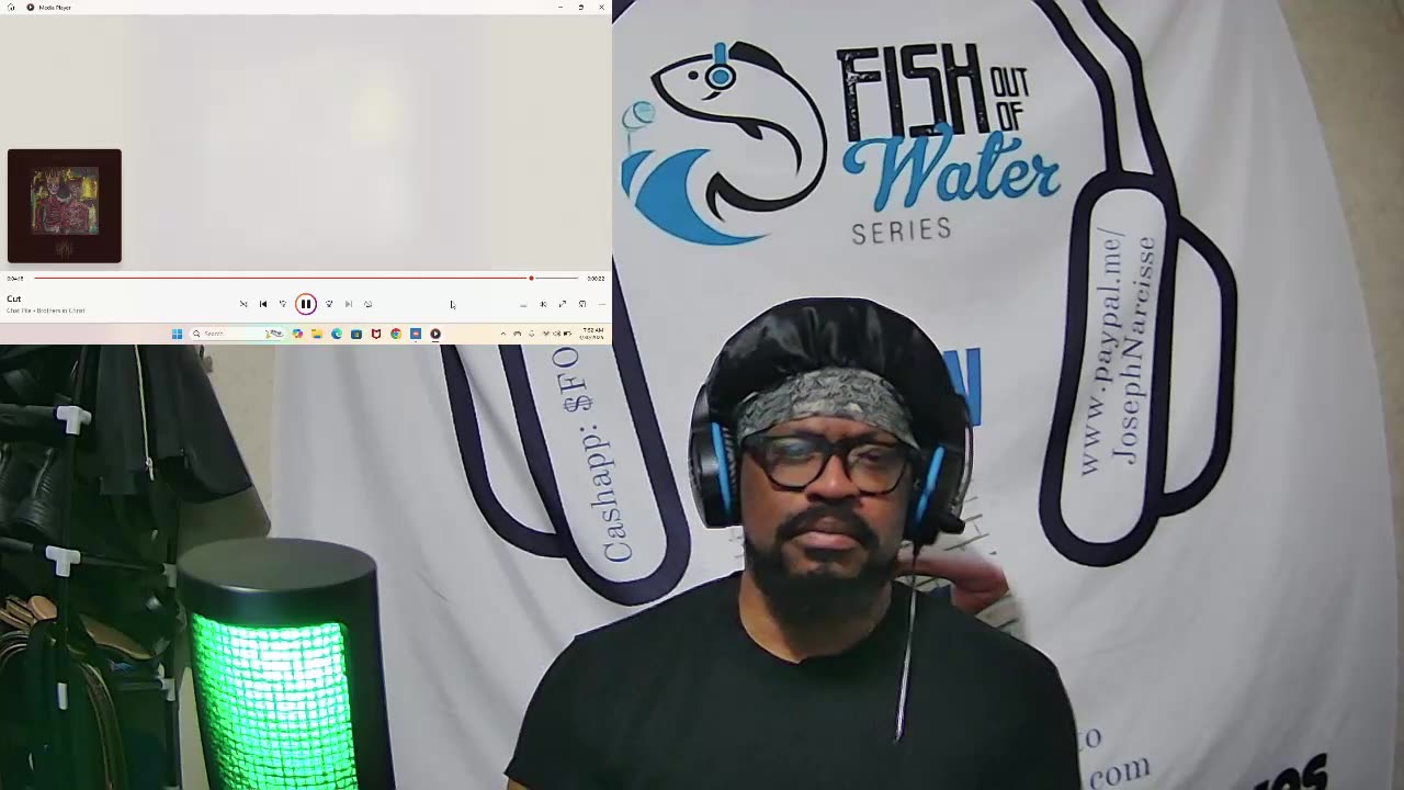 Chat Pile Cut Reaction