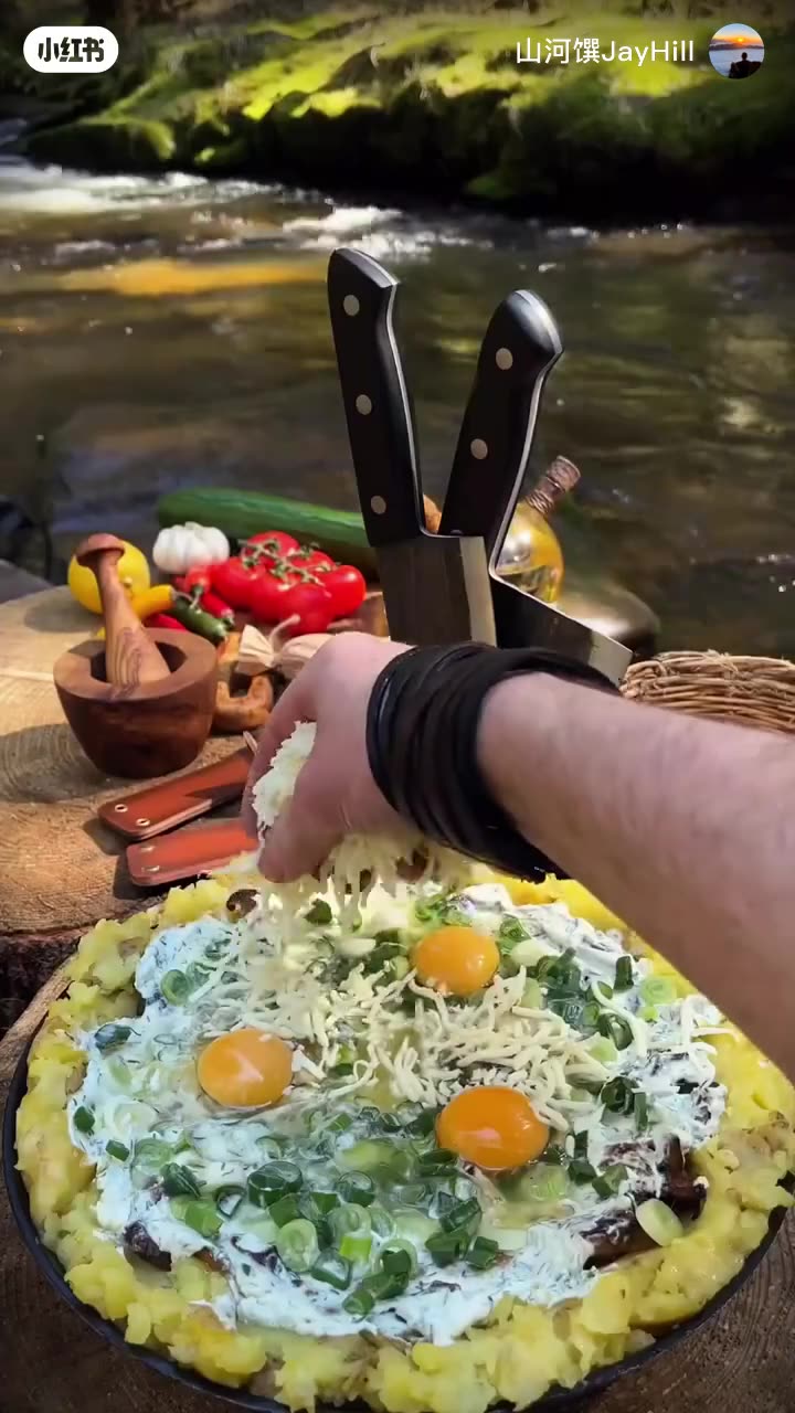 Baked potatoes with mushrooms