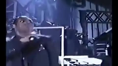 😂🎶 Before Auto-Tune, You Needed A Whole Church Choir To Get The Perfect Pitch! | FeedMyCuriosity