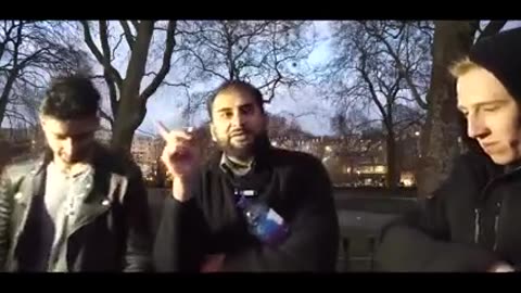 Marriage of Ummul-Mumineen Aisha siddiqa رضی اللہ عنھاin age 9 is explained excellently
