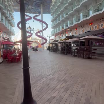 Royal Carribean symphony of the sea deck 5