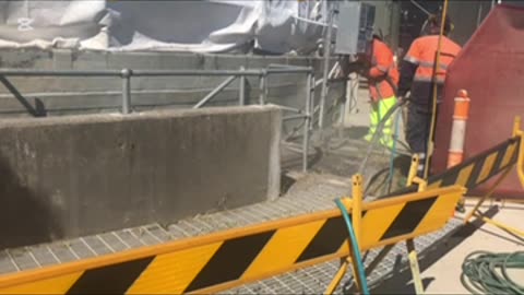 Cleaning a Gas Bas Band on Clarifier in preparation for Polyurea