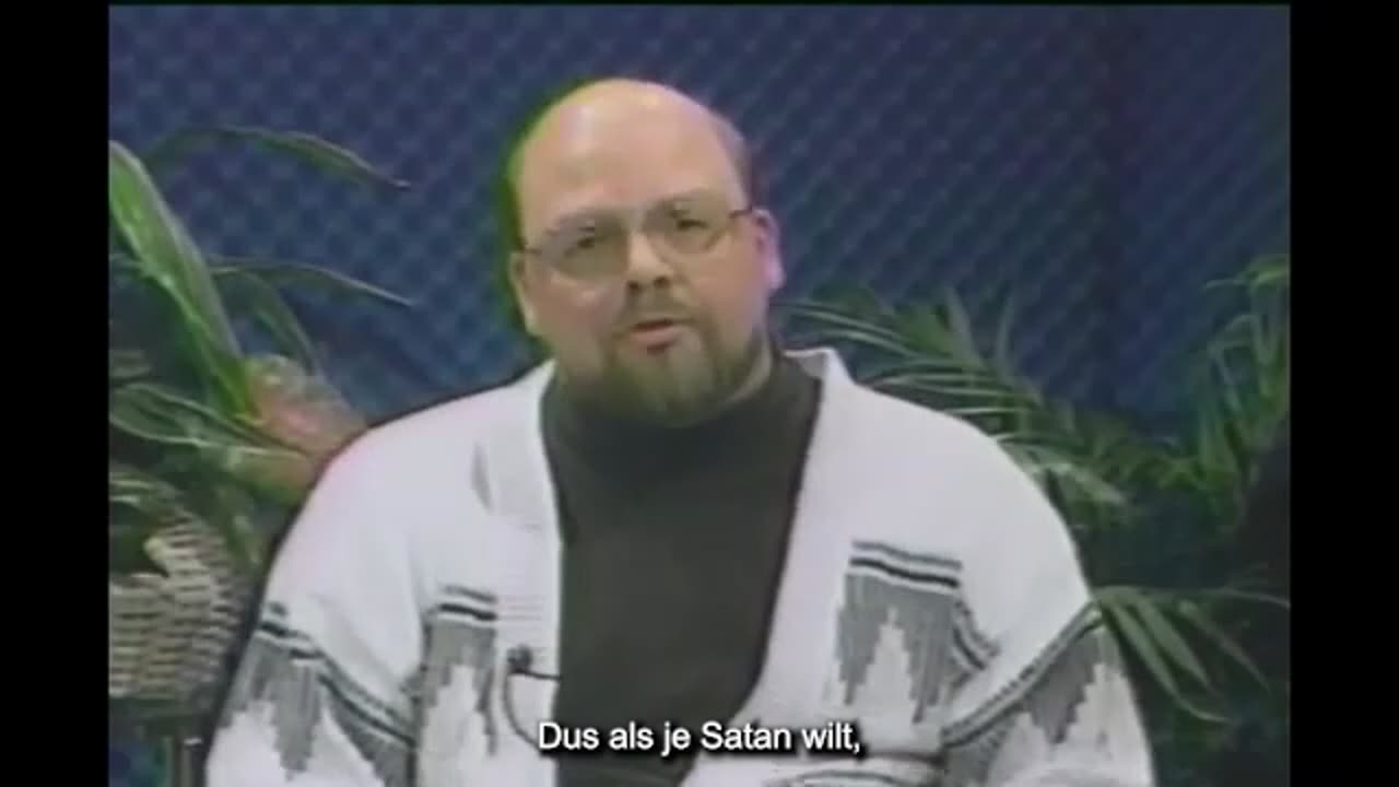 AN EXAMINATION OF HALLOWEEN WITH AN EX-SATANIST (Dutch/NL Subs)