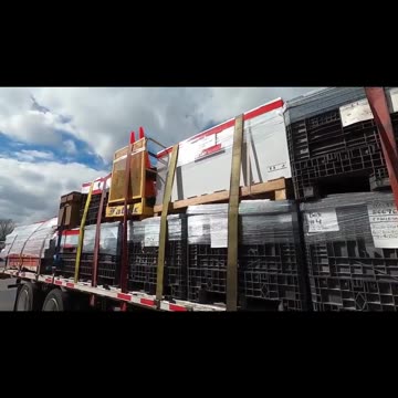 45 'S LOAD #ourtruckinglife #reallifetruckers #truckdrivers #atruckerslife #truckdriver