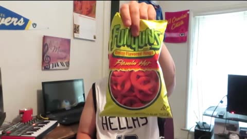Flamin' Hot Funyuns (Snack Review) #SnackAttack