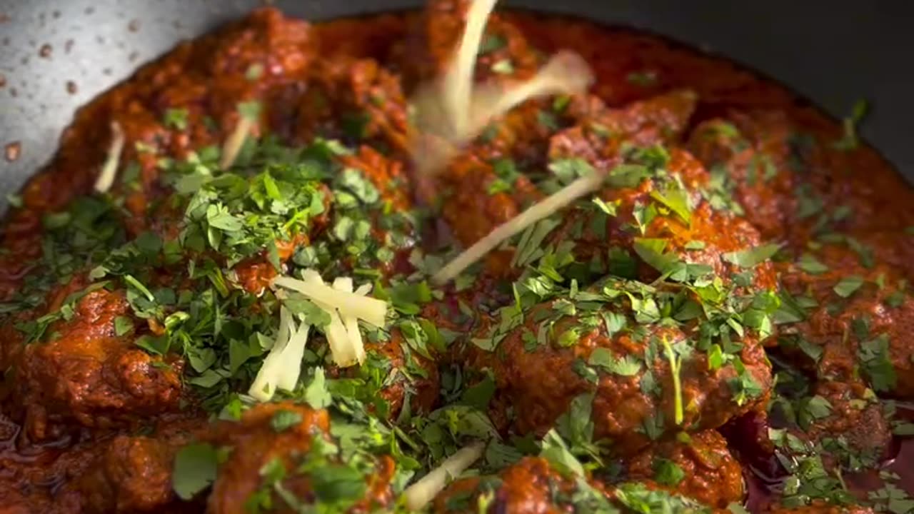 Chicken Bhuna Masala | Thick, Spicy & Packed with Flavor!