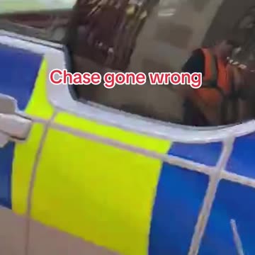 Police chase goes wrong