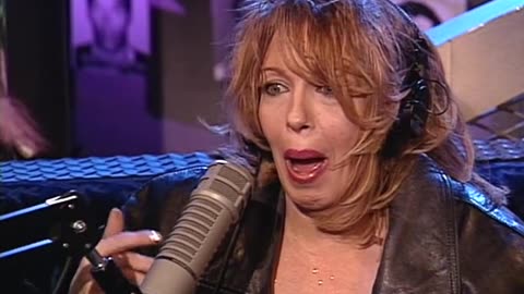 Gina Wants Implants - 01-21-99