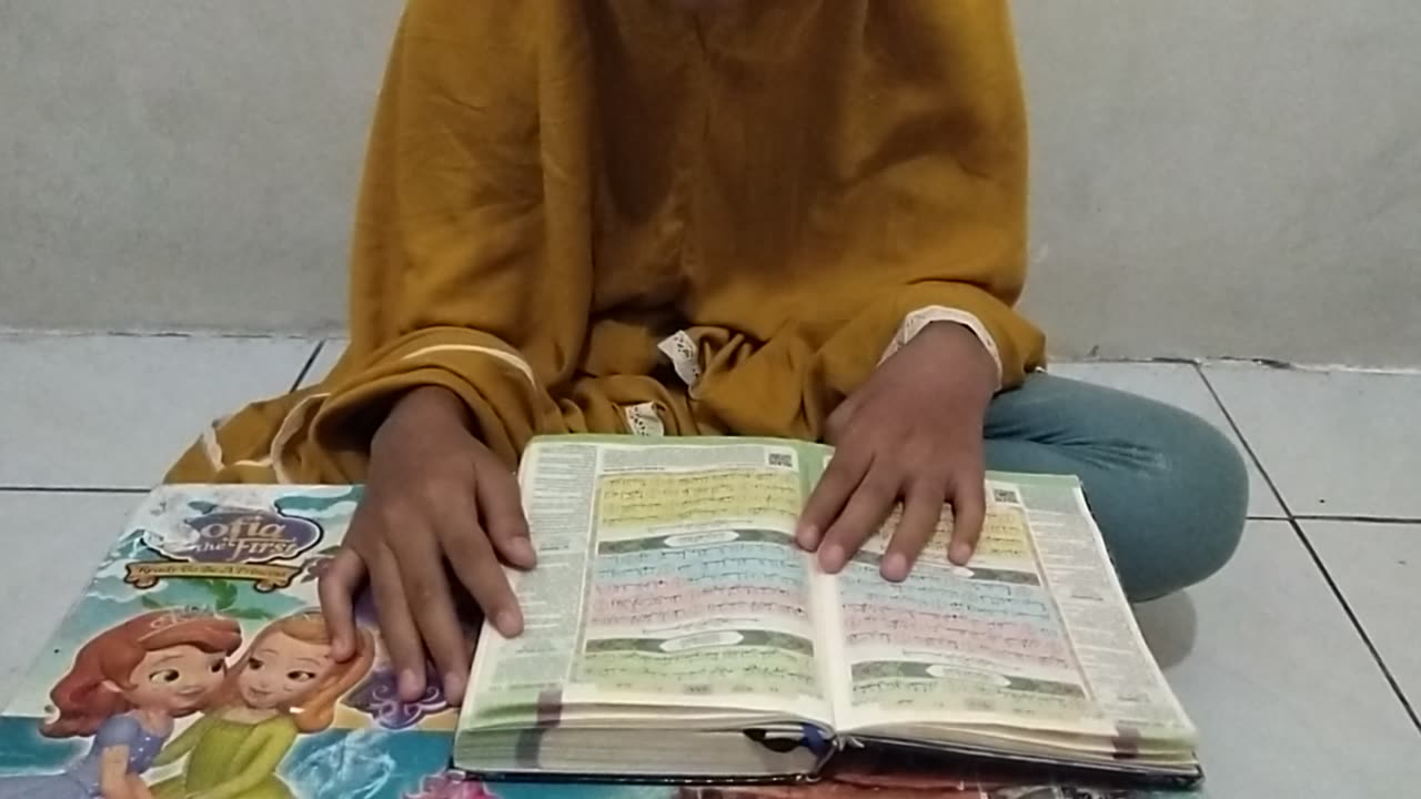 Recitation of Surah Al-‘Adiyat: The Charging Steeds