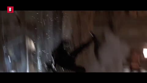 Lara Croft VS SWAT