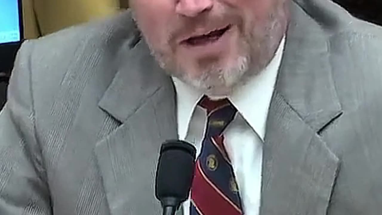 Thomas Massie Probes Shellenberger on Censorship Secrets!