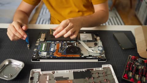Top Tips for Buying a Reliable Metaxirismena Laptop