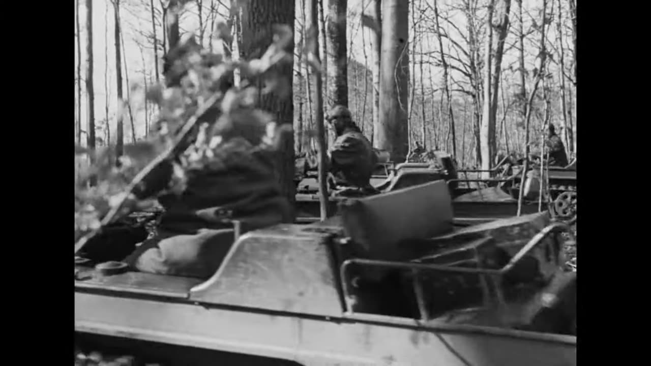 Manufacture and testing of the Sd.Kfz. 2 Kettenkrad half-track motorcycle in 1943