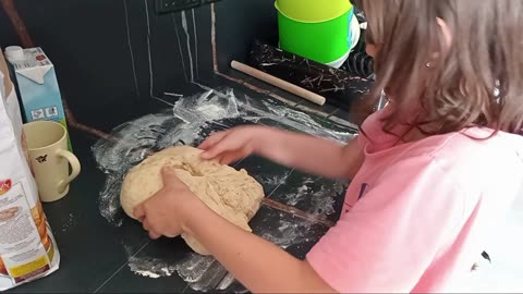 Authentical food cooking with the kids