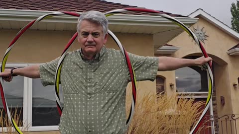 2 Yo-Yos, 2 Hula Hoops, 1 Man
