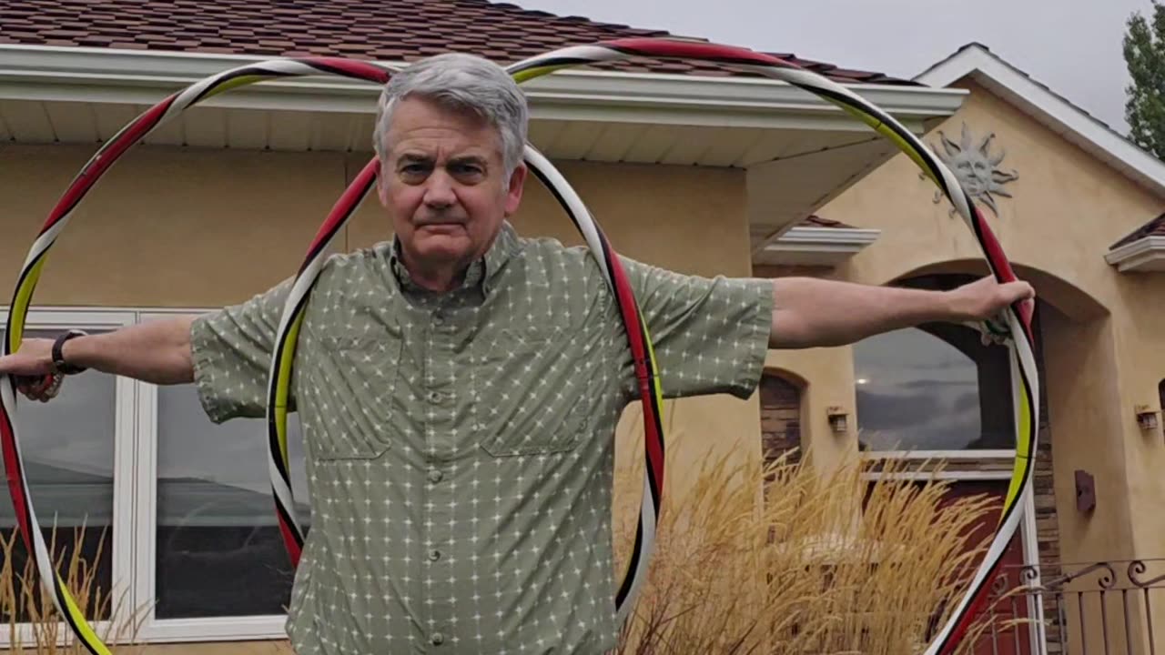 2 Yo-Yos, 2 Hula Hoops, 1 Man