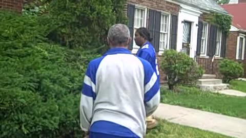 DAVE HELPING SHEA