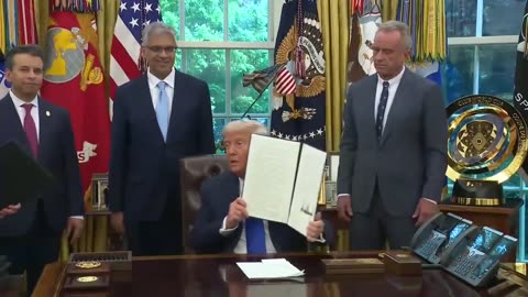 President Trump signs executive order banning federal funding for gain-of-function research