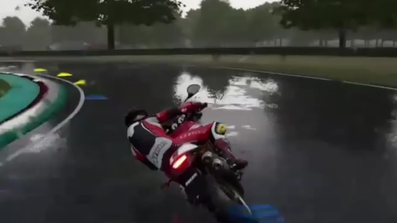 Caution!! Vicious track 😎🏍️
