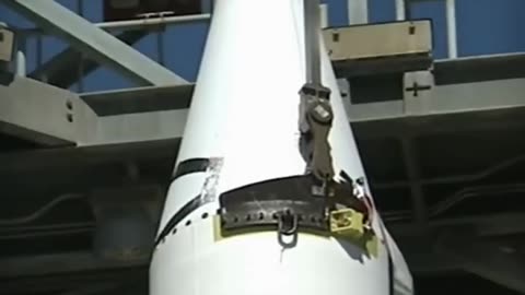 Why Is Ceramic Fragile Yet Tough Enough for Space¿