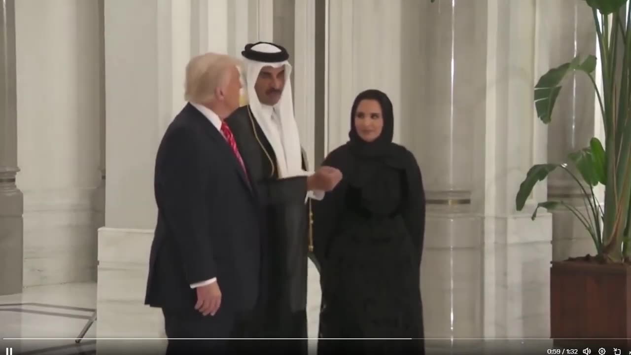 @POTUS vào Cung điện Lusail ở Doha