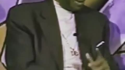 Lost recording! This 30-year-old video reveals every secret of today's world.
