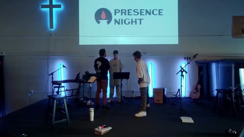 PRESENCE NIGHT 7PM!