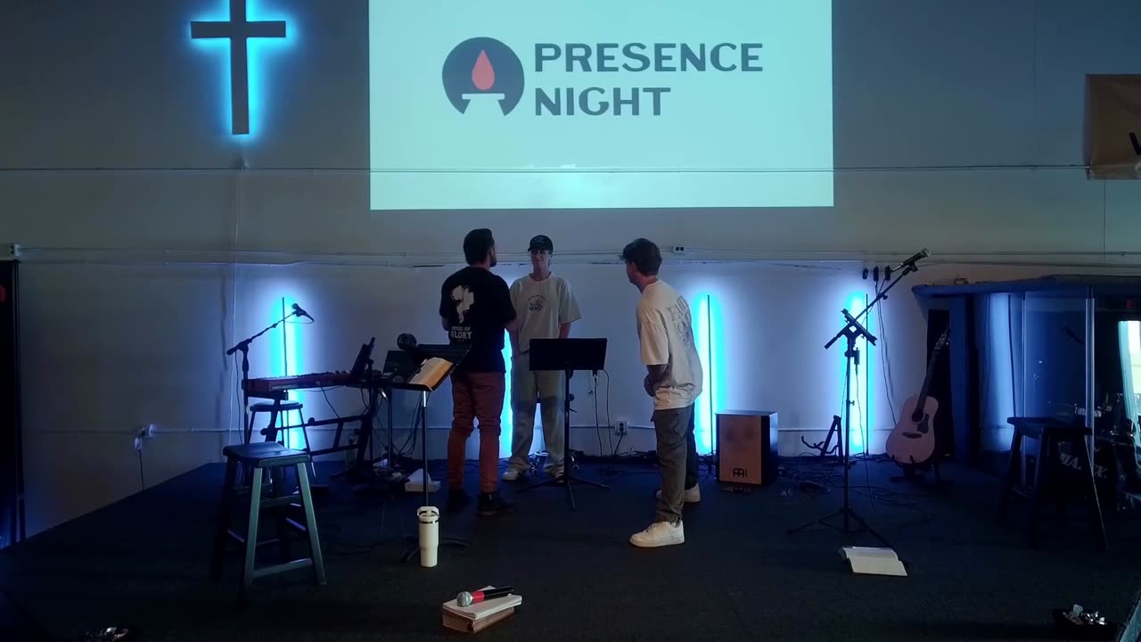 PRESENCE NIGHT 7PM!
