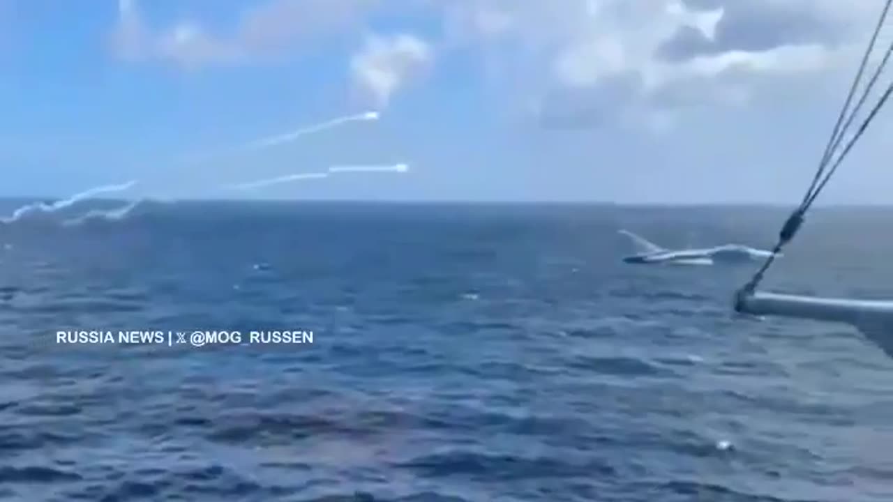 Russian Su-24 flashes flares near a U.S. warship in the Baltic