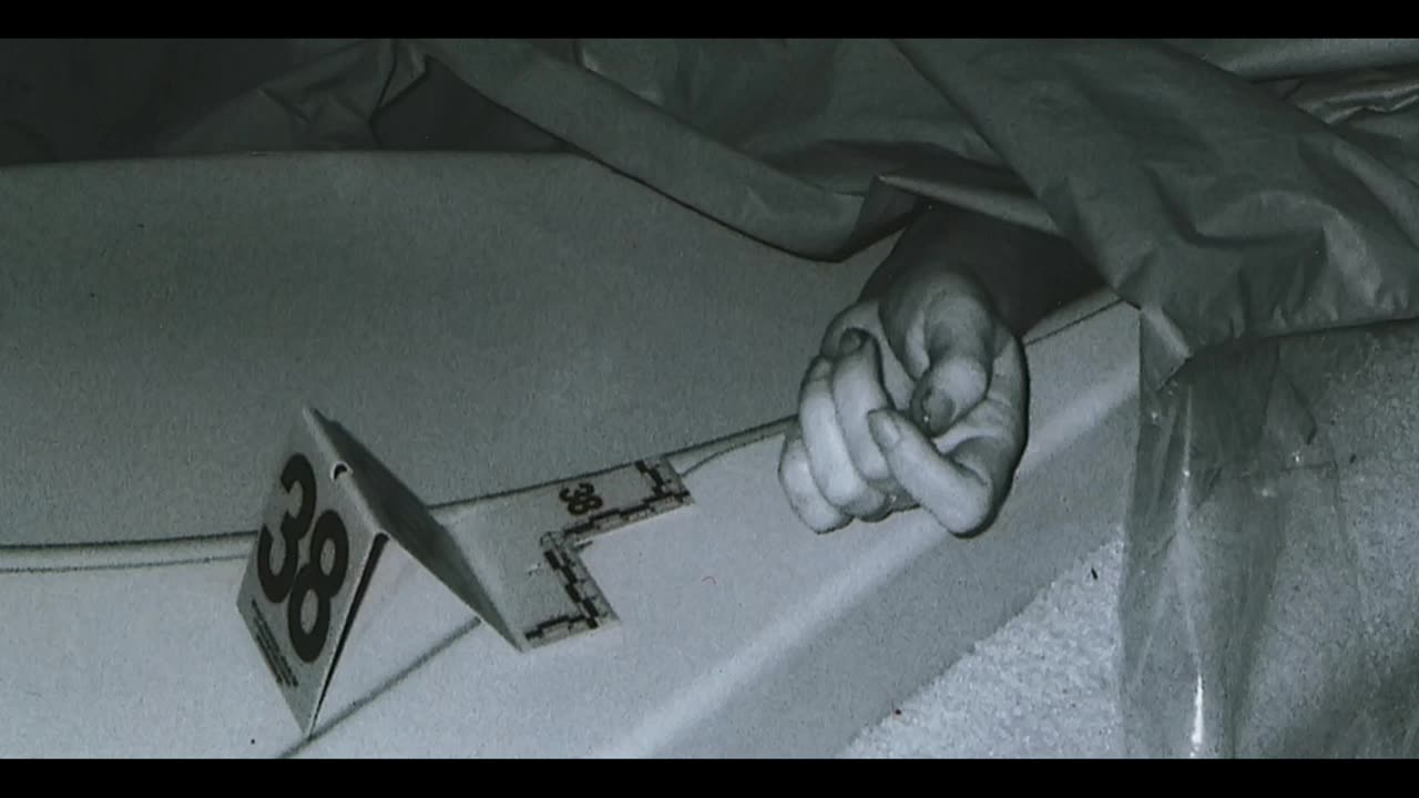 Cenas do filme longlegs vínculo mortal