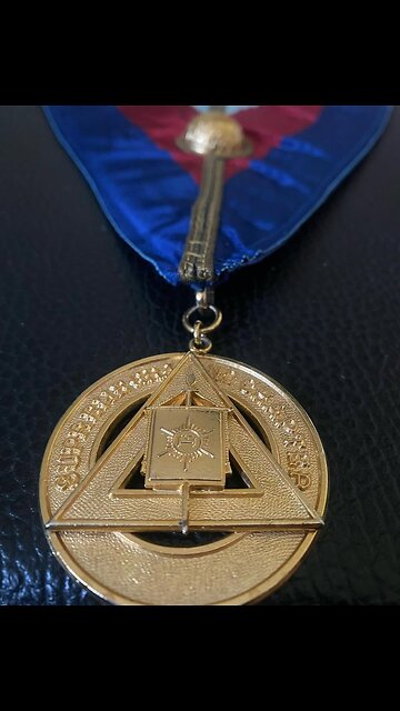 7 CHAKRAS? I THOUGHT THERE WERE 114?