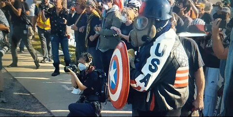 CAPT ANTIFA VS ICE?