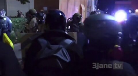 Antifa attacked an ICE detention facility in Oregon.