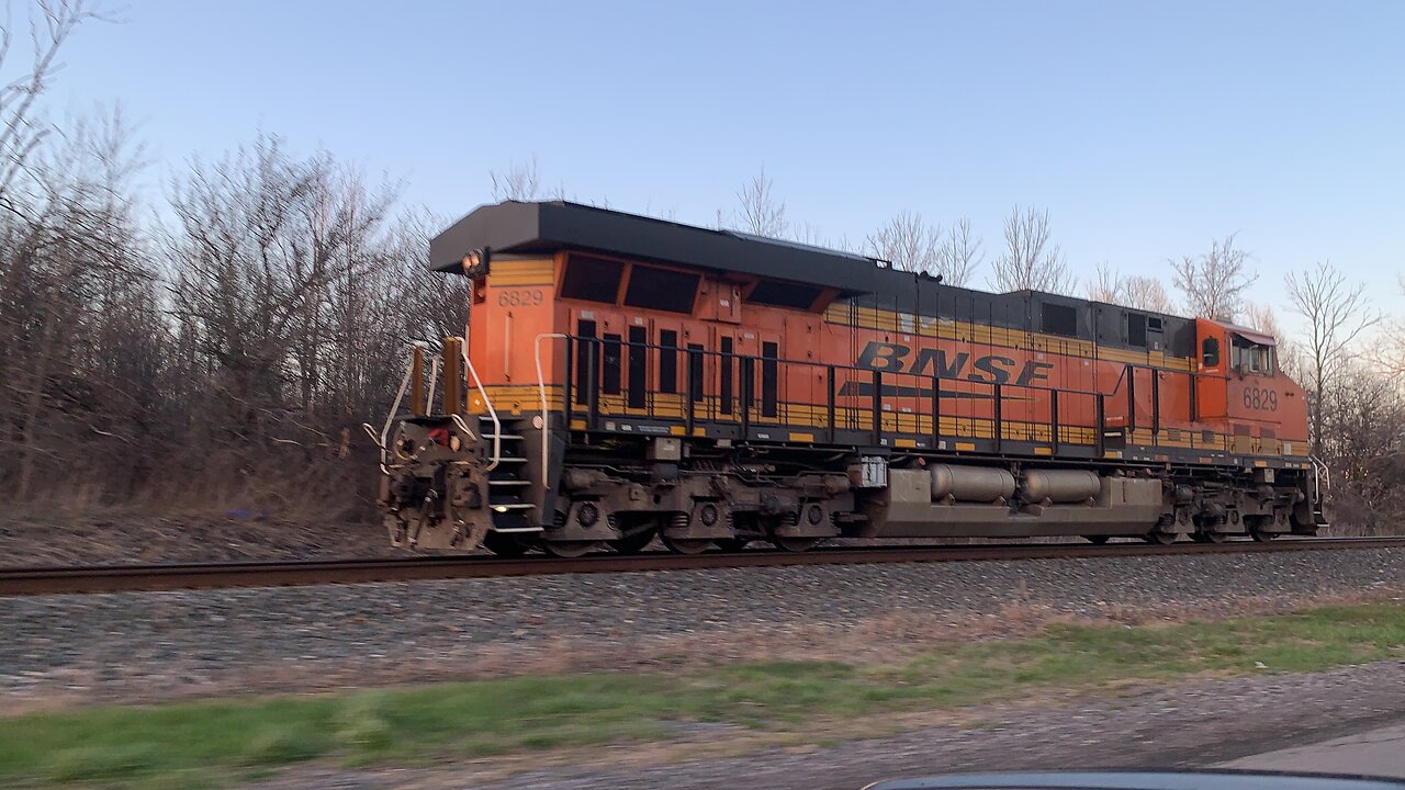 Riding alongside BNSF Train 6829