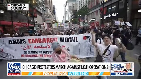 Anti-ICE protesters RAGE in Chicago: 'Contentious stupidity!'