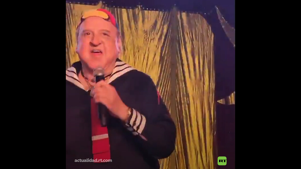 Carlos Villagrán revive a Quico a los 81 años en Lima