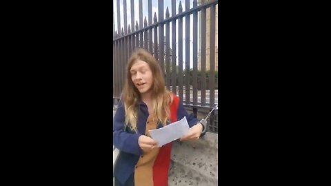 Man Handcuffs Himself to UK Parliament Fence