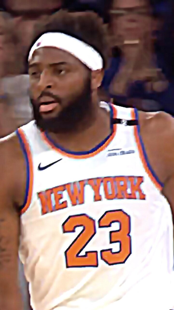 😤 Brunson to Robinson – NY’s LOB CONNECTION is LOCKED IN Early! 🚀🔥