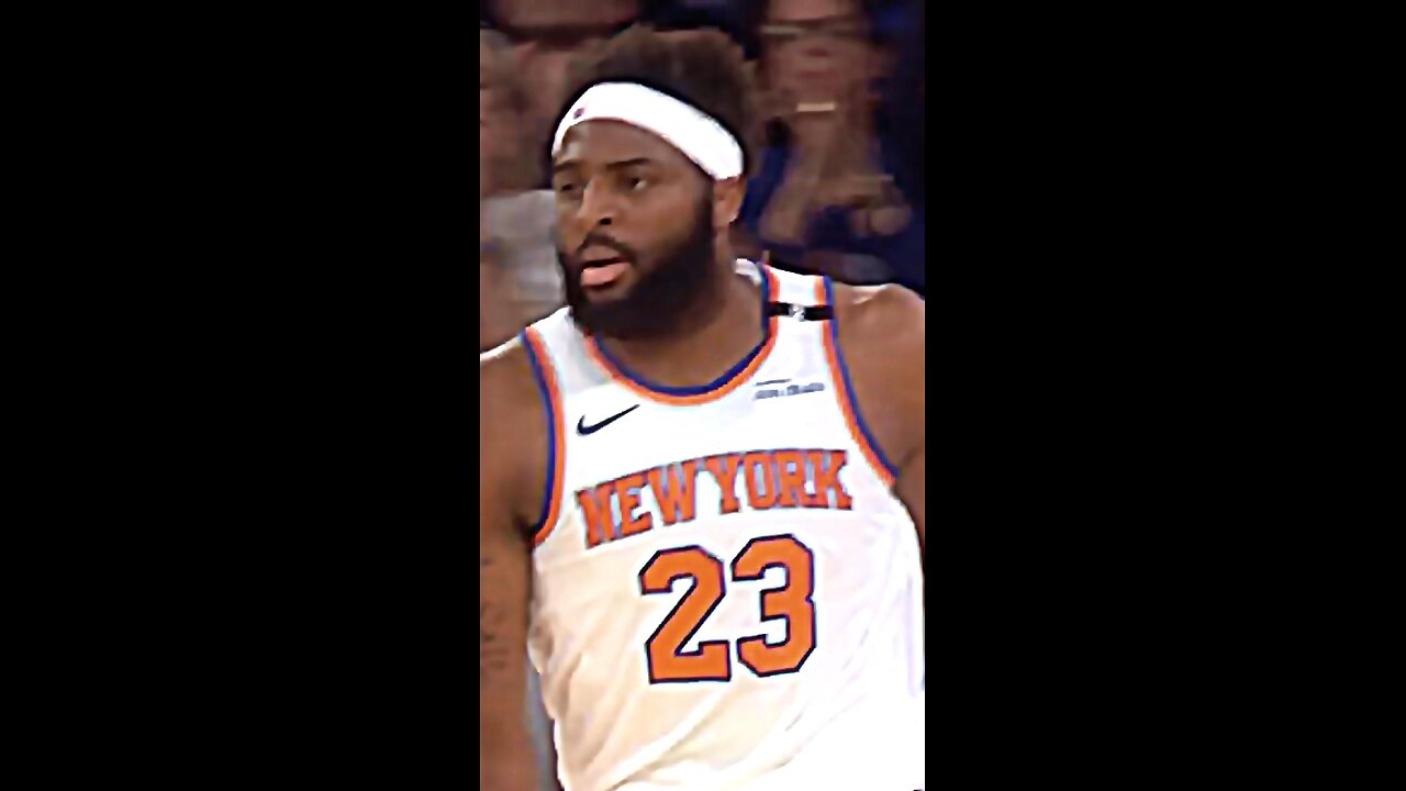 😤 Brunson to Robinson – NY’s LOB CONNECTION is LOCKED IN Early! 🚀🔥
