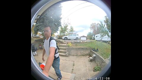 I think dressing like a 90's cop is going to be my new look 😂😂😂