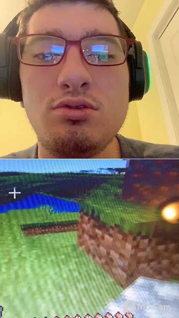 My reaction to mmjoemele #playingminecraft