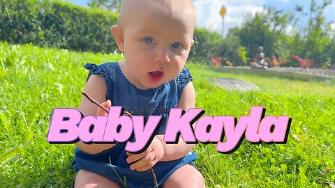 Cutest Baby Ever? Watch Baby Kayla Play in the Garden With Grass 🌿