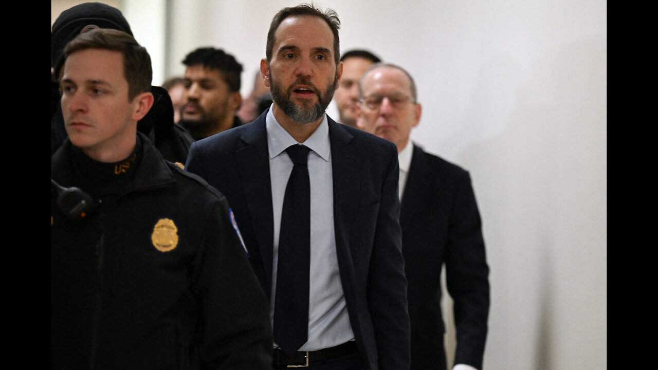 Джек Смит под присягой, Минюст под сомнением как защита «аполитичности» обернулась признанием